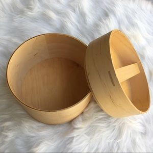 🎉HP🎉Vintage wooden cylinder storage box with lid